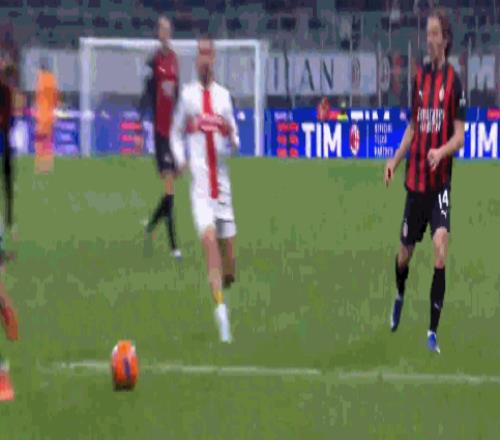 胡明轩贡献,伯克揽,广东队战胜,万博体育,ManBetX官方网站,万博体育平台,万博体育app下载